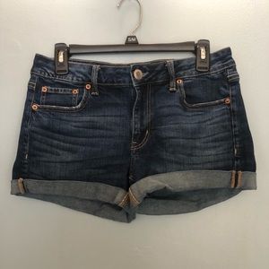 American Eagle Tomgirl Midi jean shorts size 4
